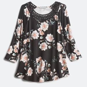 Daniel Rainn Elannie Lattice Trim Knit Top